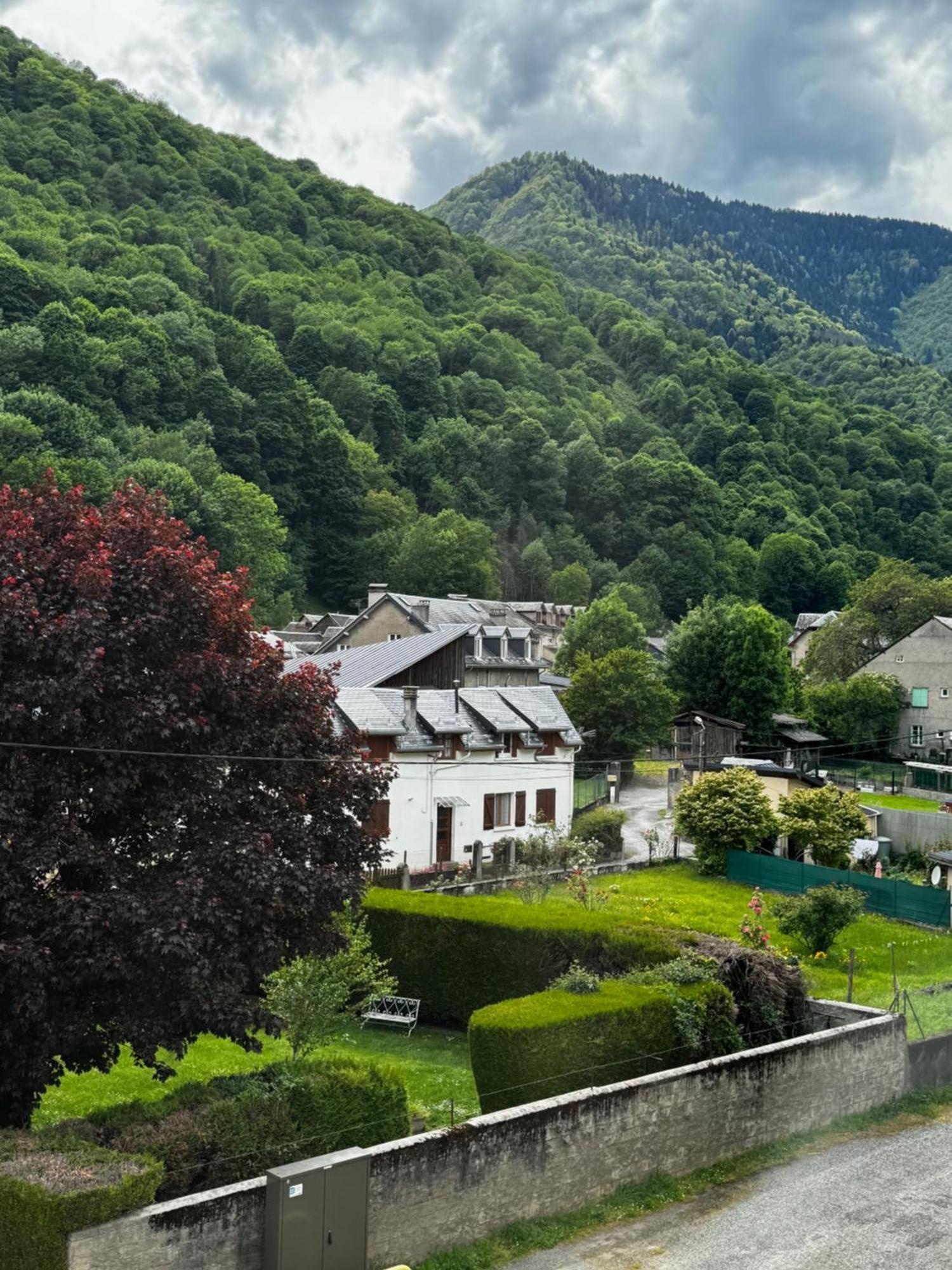L'Appart Du Maupas, T3, Wifi, Parking Bagneres-de-Luchon ภายนอก รูปภาพ